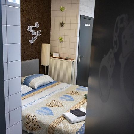 Voormalige Gevangenis Cel Bij B&B Gezond Aan Zee - Toegang Wellnesstuin Meerprijs Ouddorp Exterior foto