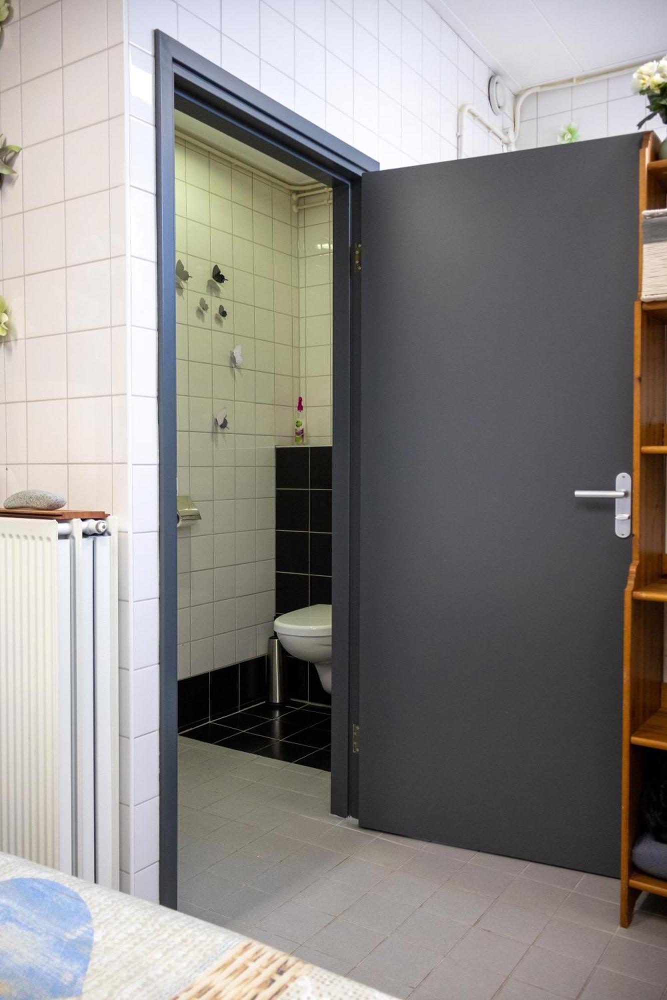 Voormalige Gevangenis Cel Bij B&B Gezond Aan Zee - Toegang Wellnesstuin Meerprijs Ouddorp Exterior foto